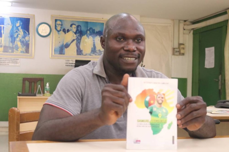 L'écrivain qui met en lumière le football africain (Bavane)