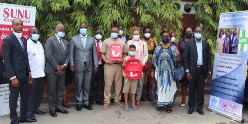 Une photo de famille avec les enfants Ouattara. (DR)