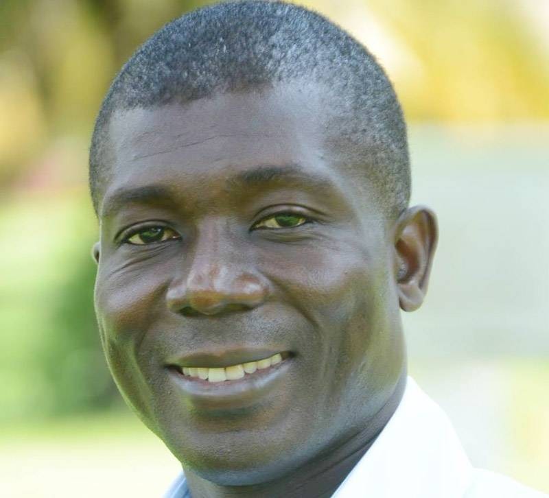 Papa Nouveau, promoteur des tournois de tennis ITF juniors d'Abidjan. (DR)