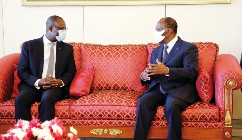 Le président de la Bidc (à gauche) a été reçu en audience par le Chef de l’État, au Palais de la Présidence. (Photo : Poro Dagnogo)