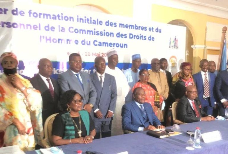 La présidente du Conseil National des Droits de l’Homme (CNDH), Mme Namizata Sangaré est au Cameroun