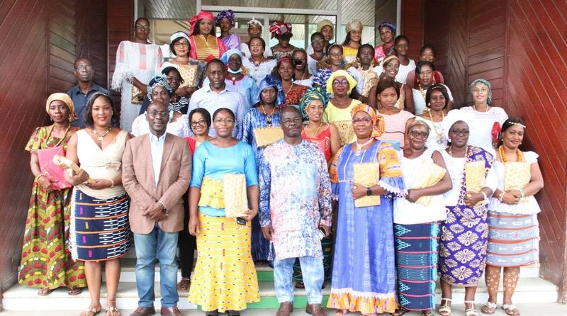 La photo de famille pour immortaliser l’événement. (Photo : Toe Oumar)   
