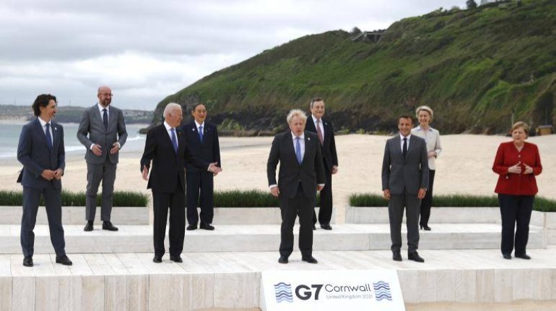 G7
