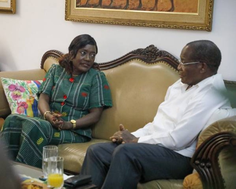Le ministre Mariatou Koné et Bleu Lainé (DR)