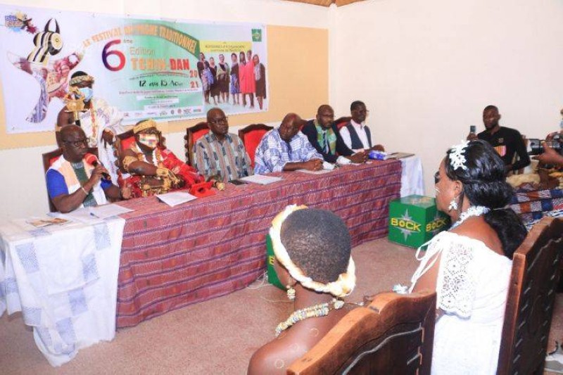 Lancement de la 6e édition du festival du pagne traditionnel dénommé Tchin-Dan
