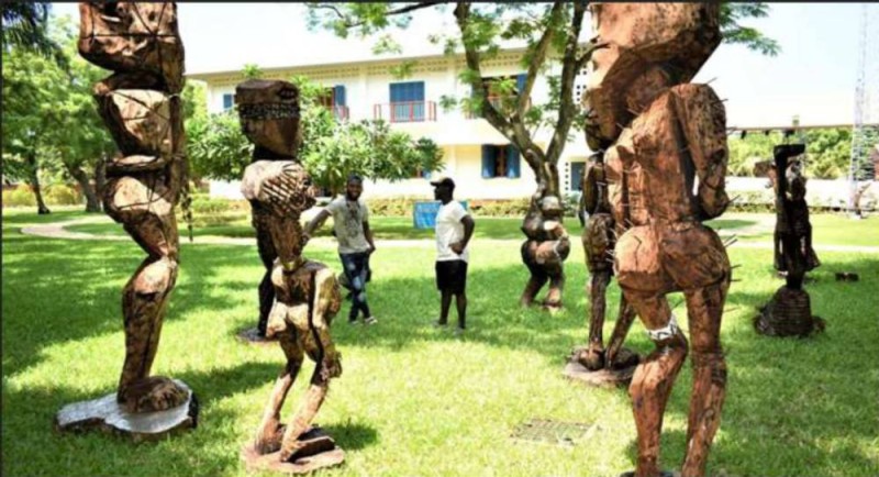 Ces sculptures géantes pour dénoncer les maux du continent africain (DR). 