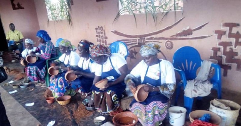 Femmes mangoros