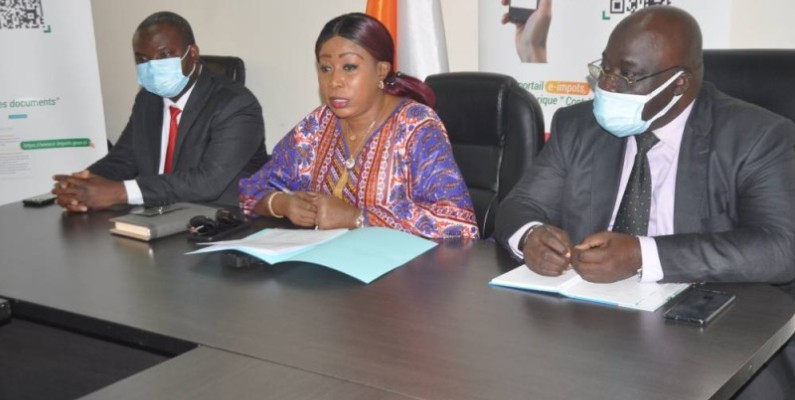 Mme M’Bahia Maférima, directrice générale adjointe des Impôts, présidente du groupe de travail chargé de conduire et coordonner sur le terrain les actions de contrôle des reçus et quittances de payement de taxes et impôts. (DR)