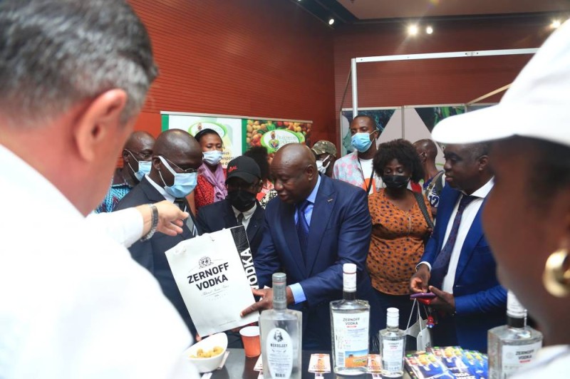 Visite de stand du Salon (DR)