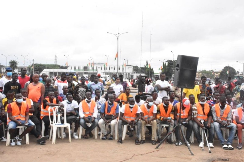 A l’invitation de la Coordination des chauffeurs de Gbaka en activité de Côte d’Ivoire, le Préfet de police d'Abidjan était à Abobo (DR)