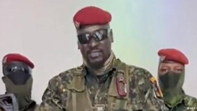 Le lieutenant-colonel Mamady Doumbouya , le nouvel homme fort du pays.