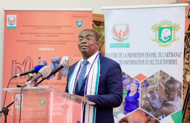 Le ministre Félix Anoblé invite les artisans à participer au Miva(Photo: Dr).