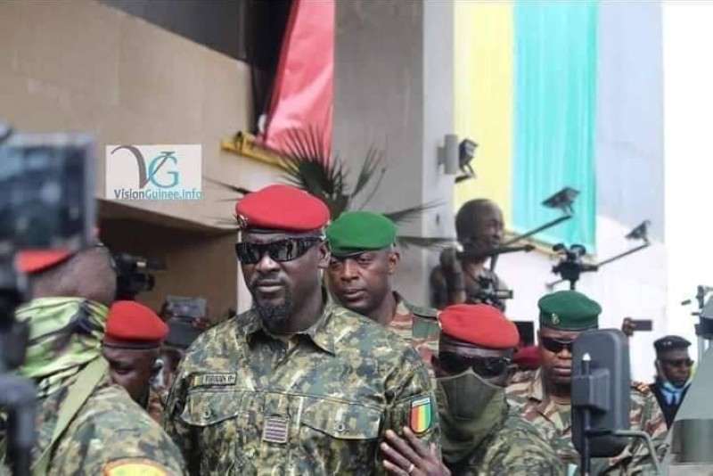 Le président du CNDR, le  Colonel Mamady Doumbouya
