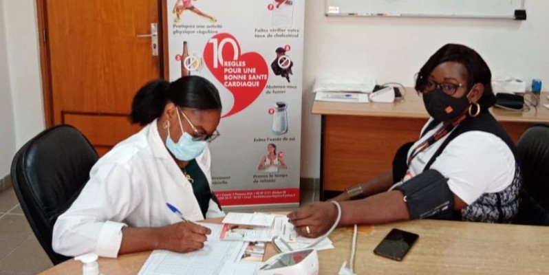La Fondation du Cœur de Grâce et de la Fondation Orange-Ci ont sensibilisé la population à l'hypertension artérielle. (DR)