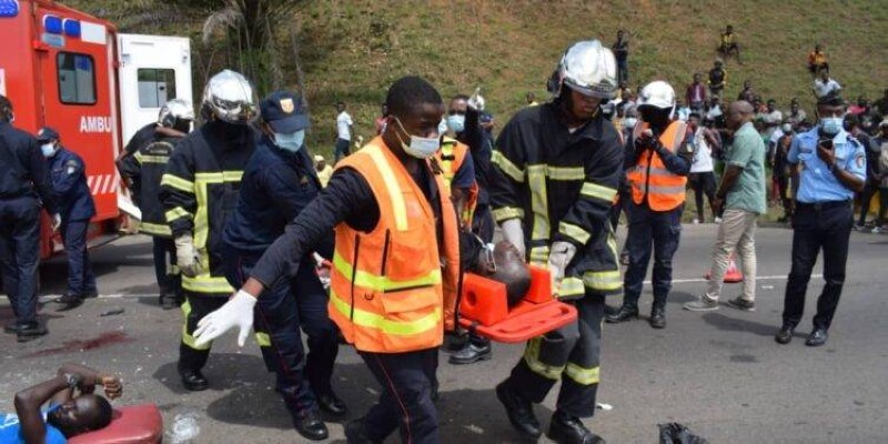Un car de 32 places fait un accident sur l'axe Agboville-Abidjan. (DR)