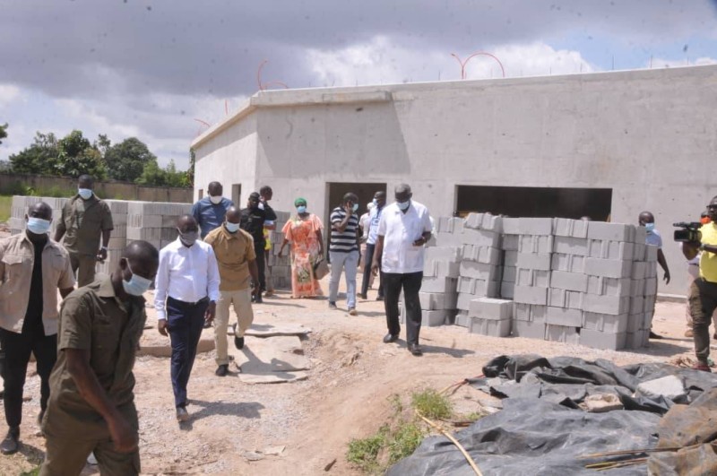 Visite de la piscine municipale de Bouaké. (DR)