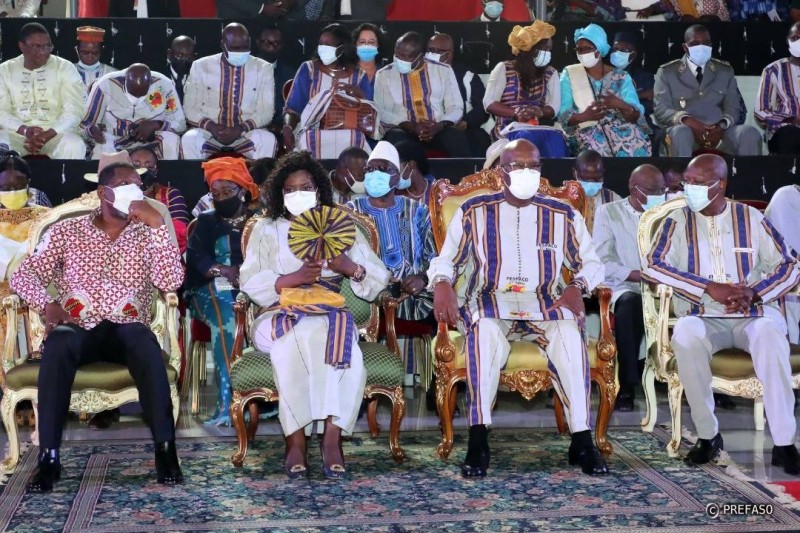 Les ministres en charge de la Culture au Burkina Faso et son collègue du Sénégal autour du couple présidentiel burkinabè