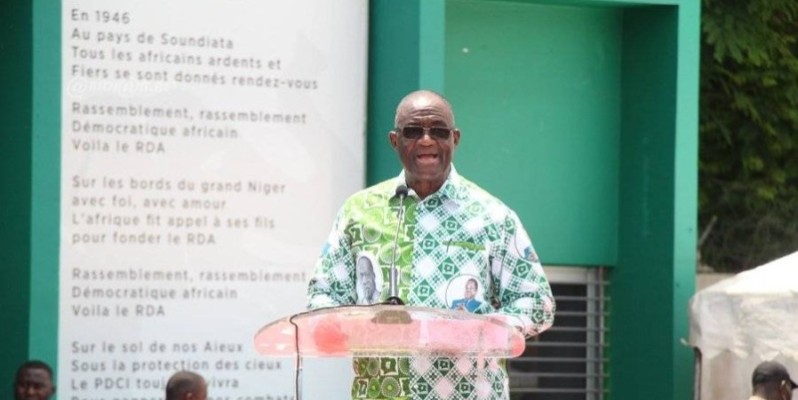 Le S.E Guikahué face aux militants et cadres du parti. (DR)