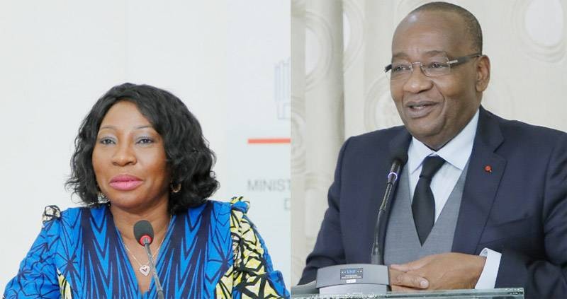 Après avoir reçu les conseils de la ministre d'Etat, Kandia Camara (à gauche), au nom des ambassadeurs, Somé Jean-Marie a pris l'engagement de servir avec loyauté la Côte d'Ivoire. (Photo : DR)