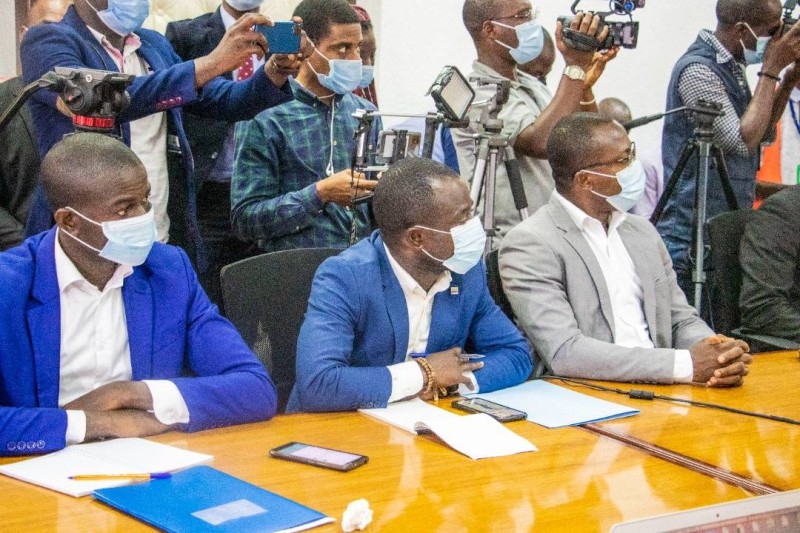 « Votre manifestation m’a permis de voir des anomalies... », a dit le ministre Adama Diawara