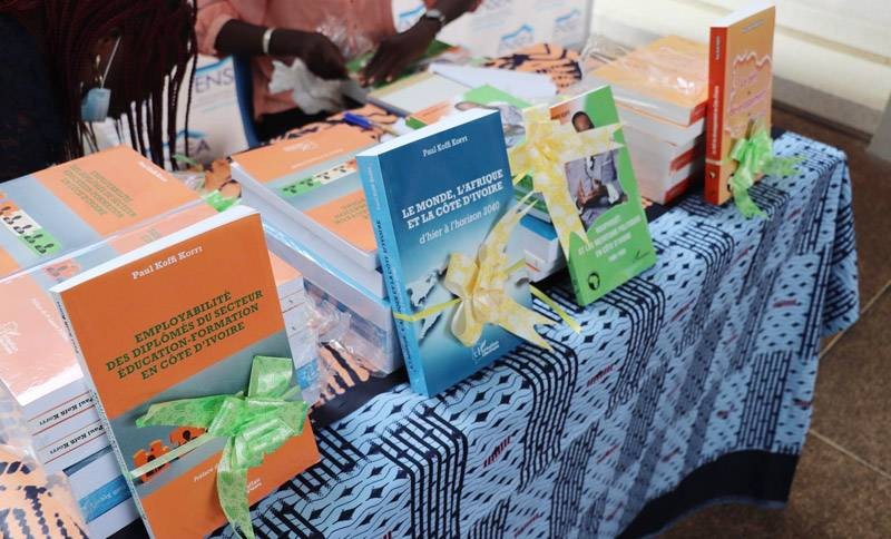 Une vue des différentes œuvres écrites par Dr Paul Koffi Koffi. (Photo : Ange Kumassi)