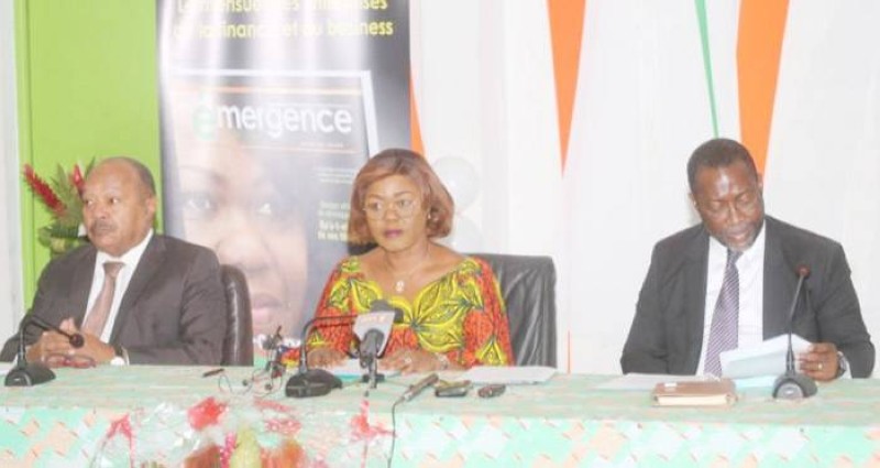 La ministre Nialé Kaba (au milieu) s'est prononcée sur le RGPH 2021. (Photo : Sébastien Kouassi)