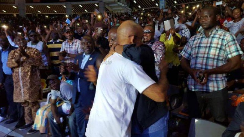 Michel Gbagbo et Guillaume Soro lors d'un spectacle à Abidjan après la sortie du 1er de la prison