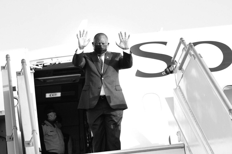 


Le Président sud-africain, Cyril Ramaphosa, a quitté la Côte d’Ivoire après une visite de 72 heures. (ph : J. Kouadio)