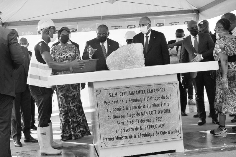 



Cyril Ramaphosa lors de la visite du Port autonome d’Abidjan. (photo:Joséphine Kouadio)