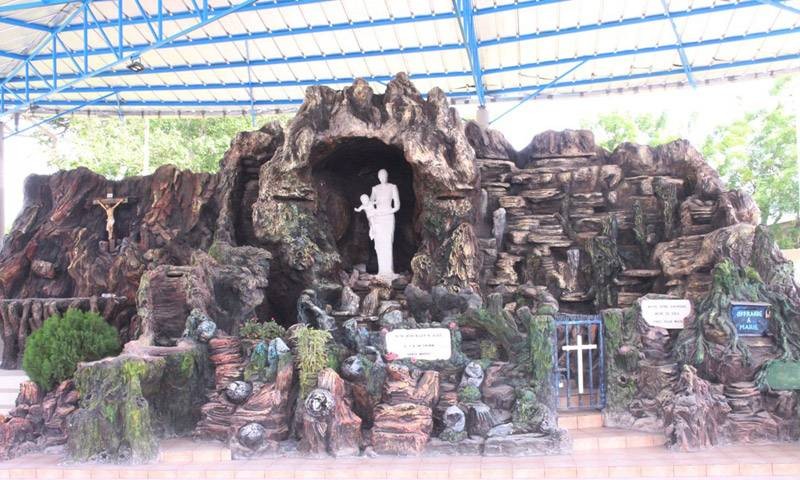La nouvelle grotte mariale de la paroisse Notre dame d’Afrique de Biétry est achevée. (Ph : Dr)