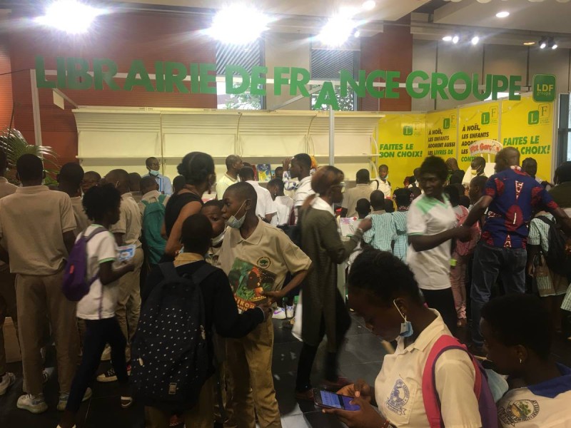 Le stand de la libraie de France