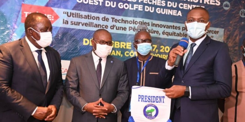 Le ministre des Ressources animales et halieutiques, Sidi Touré (au premier plan micro en main) s'est dit heureux du choix porté sur son pays pour assurer la présidence de la Conférence des ministres (Dr)