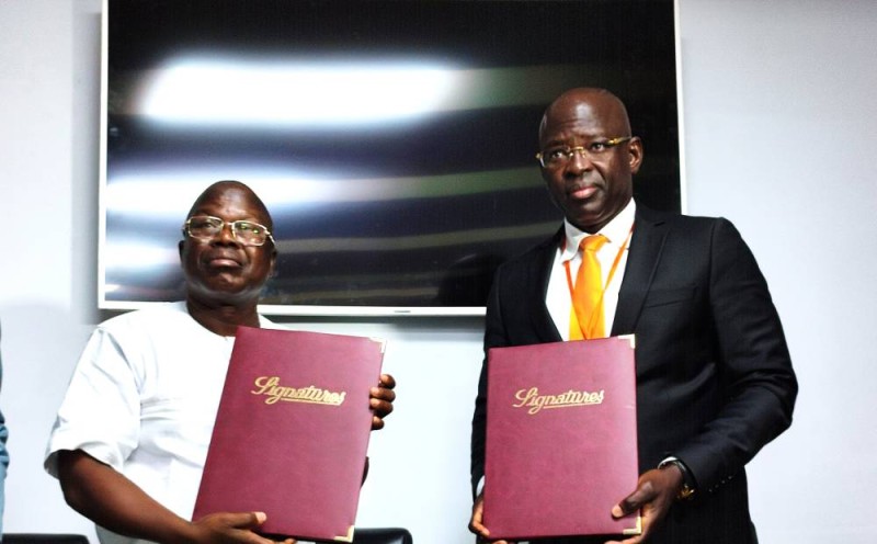 Karim Ouattara (Dg du Burida) et Siaka Koné (3è adjoint au maire d'Abobo)