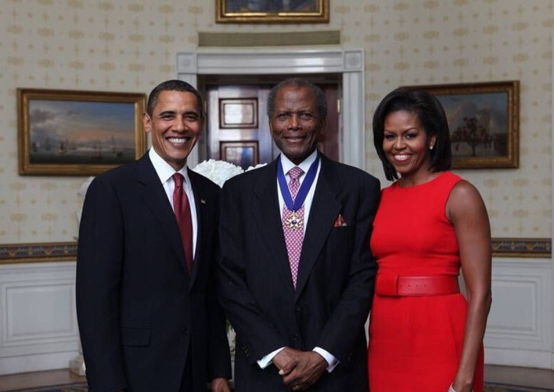 Le couple Obama et Sidney Poitier. (Dr)