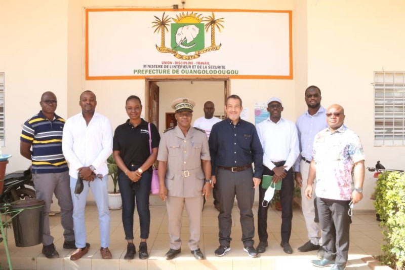 Les responsables d'Africa 50 et de Scanninig Systèms sont allés exprimé leurs satisfécit de la parfaite collaboration des autorités locales au préfet de Ouangolo
