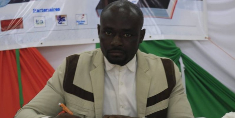 Mathias Tanoh Koffi veut apporter sa contribution dans le développement personnel des élèves. (Bavane)
