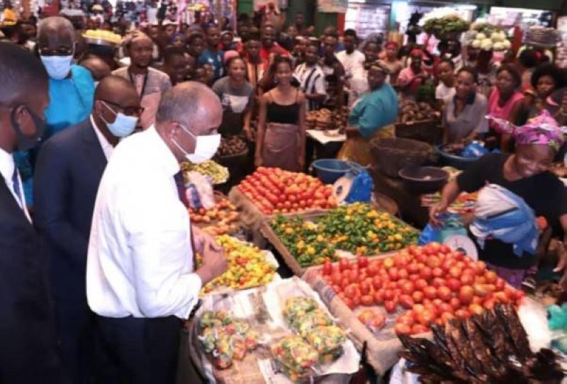 Le Premier ministre a visité des marchés -Archives)