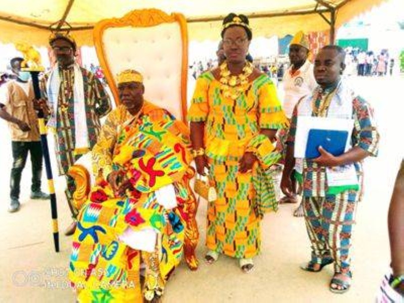 Hobi Aguié Aïe Grégoire, le nouveau chef du village de Memni, investi. (Ph: Dr)