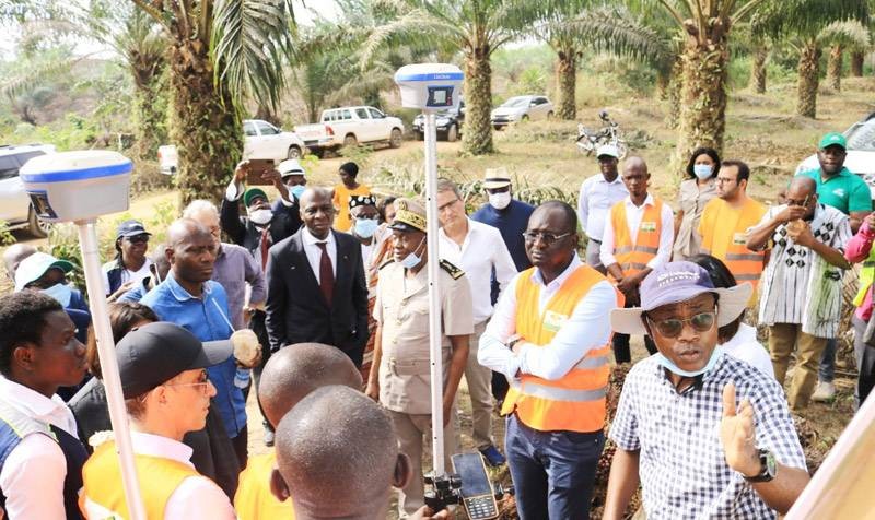 Une démonstration a été faite en présence des dirigeants de l'Afor et de la délégation de la Banque mondiale conduite par Cheick Kanté, responsable des opérations de la Côte d'Ivoire. (Ph: Dr)