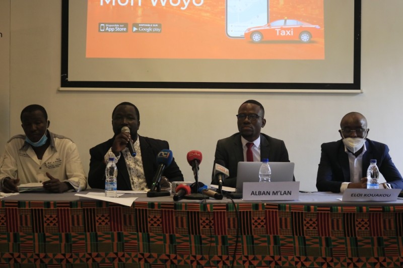 Les conducteurs de taxis-compteurs se félicitent de cette application. (photo : Bavane)