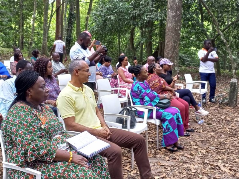 Au premier plan Awa Sylla conseillère technique au ministère chargé des femmes (Ph: Salif D. CHEICKNA)