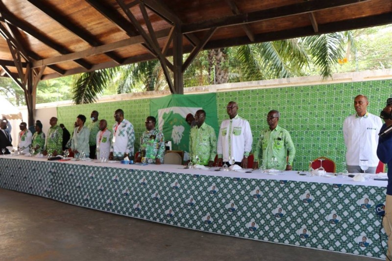 Henri Konan Bédié et les cadres de son parti. (Dr)