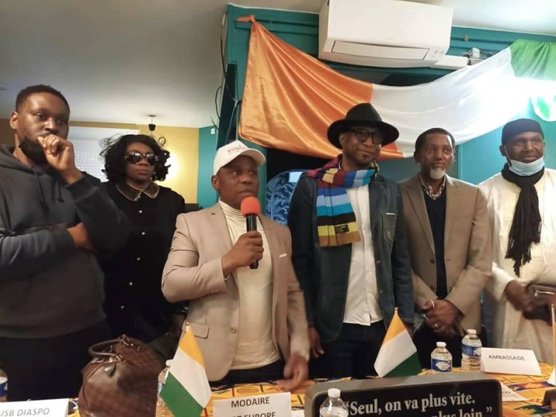 Les acteurs culturels de la diaspora ensemble pour la relance du showbiz ivoirien. (DR)