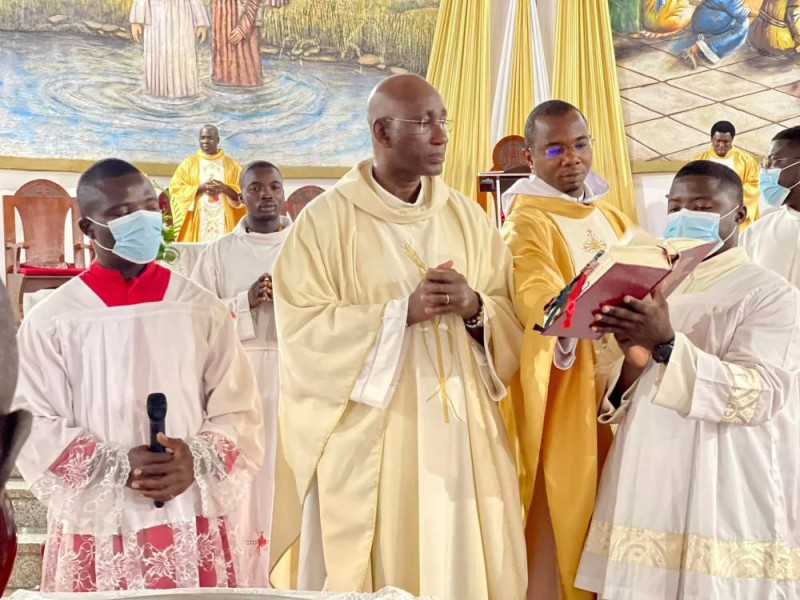Le Père Emmanuel Sawadogo. (Dr)