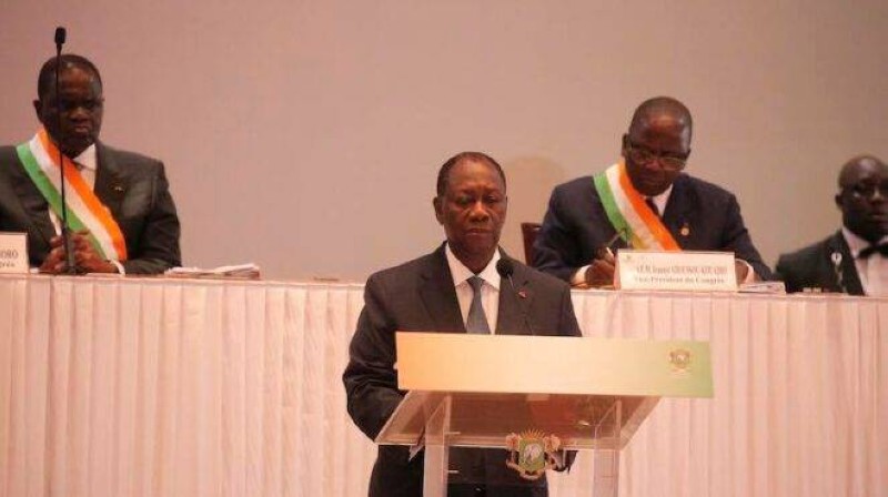 Le Président Alassane Ouattara devant le congrès