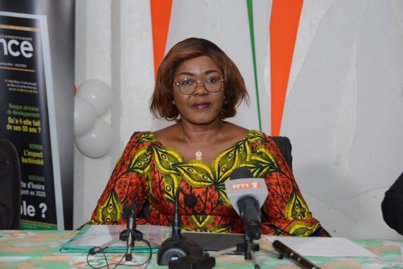 Ministre du Plan et du Développement : Mme Nialé KABA