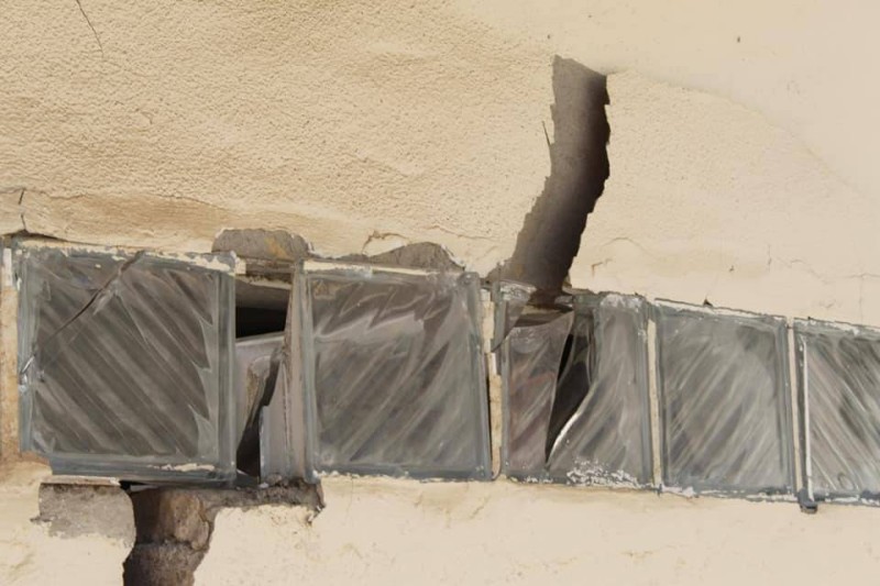 Des fissures constatées sur l'immeuble. (Dr)