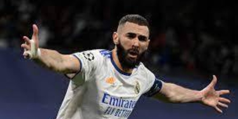 Karim Benzema et ses équipiers sont très attendus sur leurs installations face aux Anglais de City. (DR)