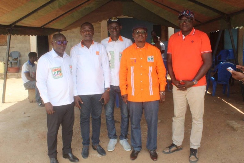 L'envoyé du Rhdp, le député Abdoulaye Kouyaté (en chemise orange). (Ph: Dr)