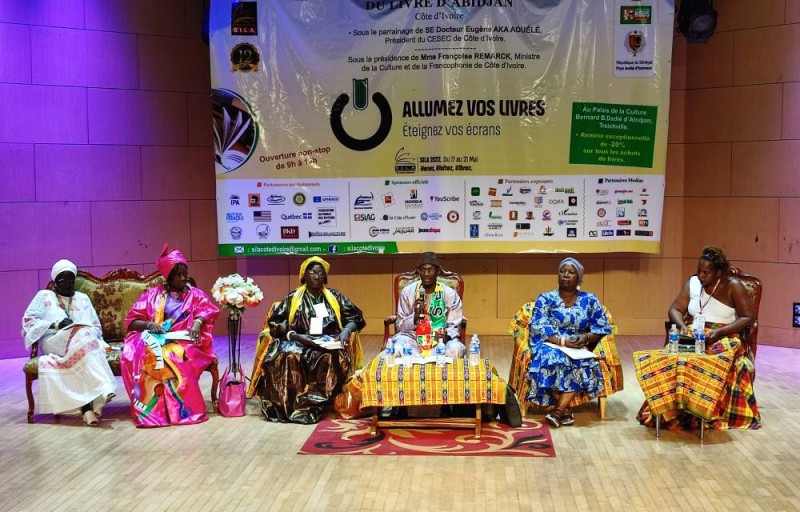 Cinq actrices du secteur du livre africain ont animé le panel. (DR)